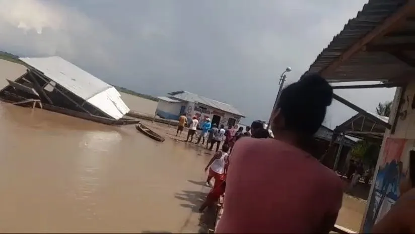 Loreto: damnificados por inundacin tras desborde del ro Ucayali esperan ayuda humanitaria