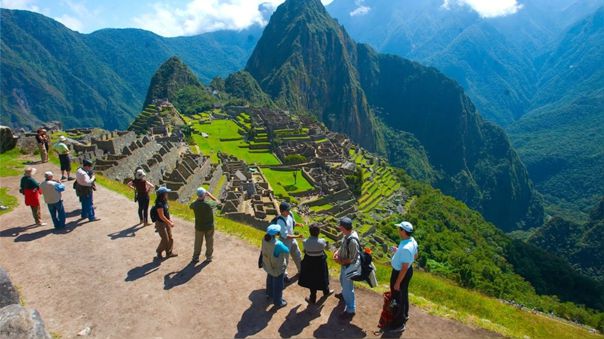 Fiestas Patrias: Siete de cada 10 viajeros peruanos har� turismo interno