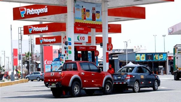 Petroleras bajan precios de gasolinas, pero suben diésel y GLP