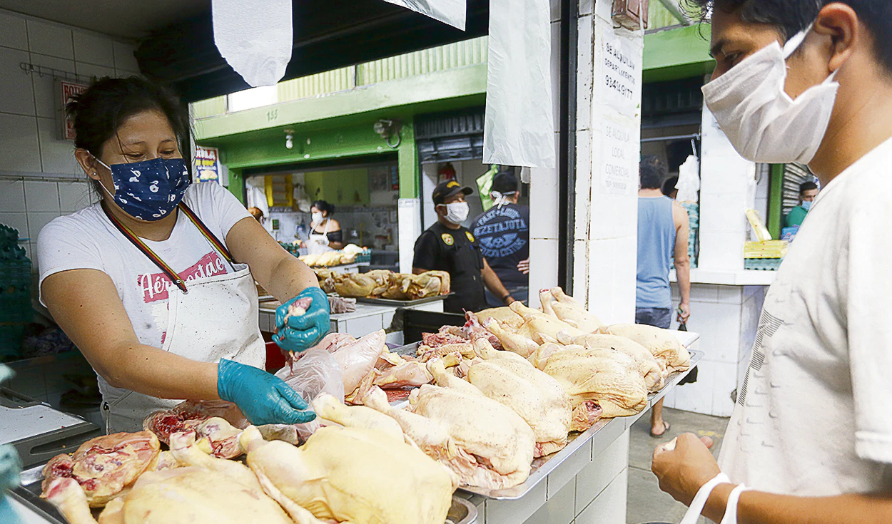 Reducción del IGV de alimentos se aprobaría este martes en la sesión del pleno del Congreso