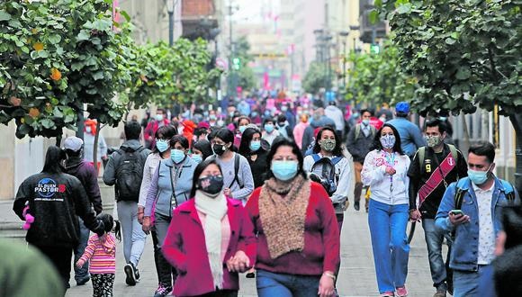 COVID-19: ya no será obligatorio el uso de mascarillas, salvo en hospitales y transporte público