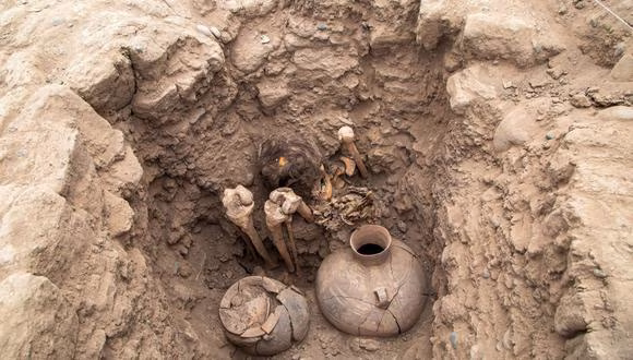 En la Huaca Pucllana hallan una momia de 1,000 años