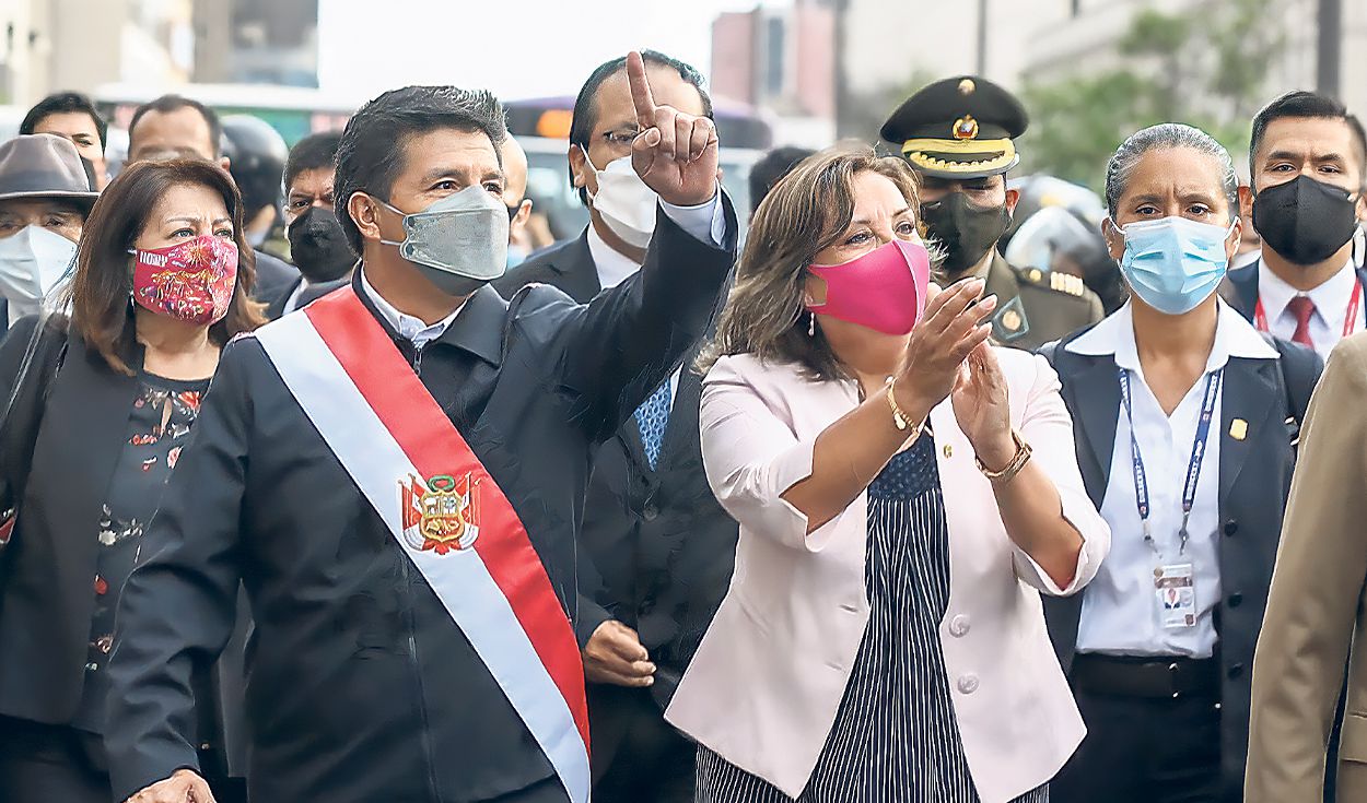 La oposici�n buscar� tomar el poder inhabilitando a Pedro Castillo y Dina Boluarte