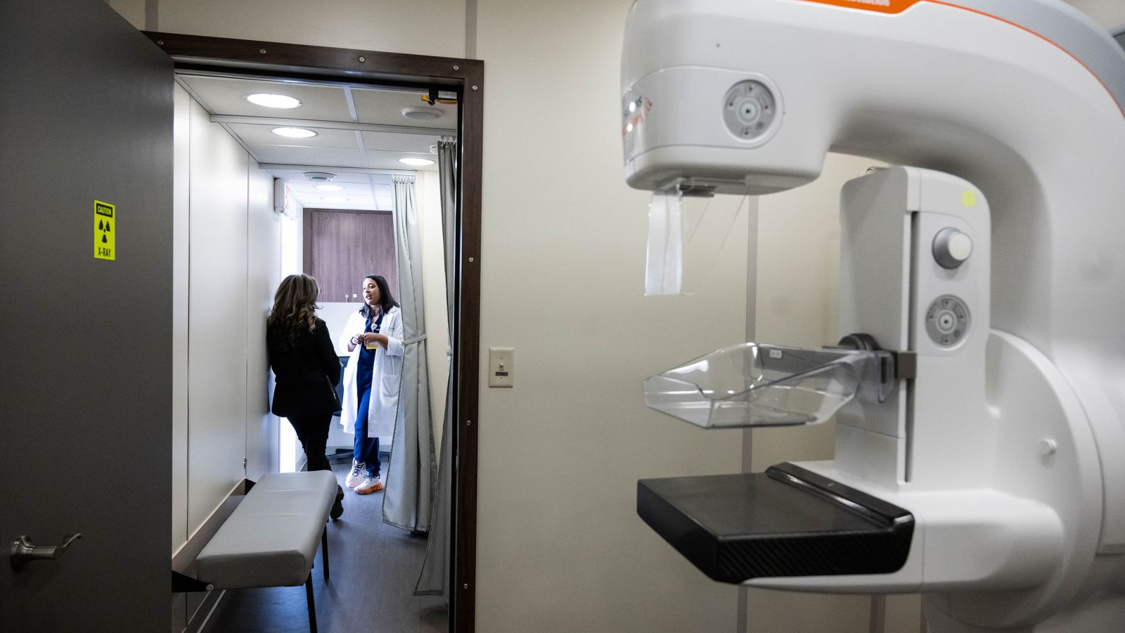 Mujeres deberan comenzar a hacerse mamografas a los 40 aos, indica gua actualizada de expertos