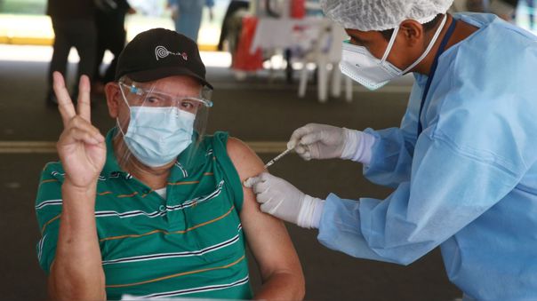 Minsa: Mayores de 50 a�os deben tener las tres dosis de la vacuna para ingresar a lugares p�blicos