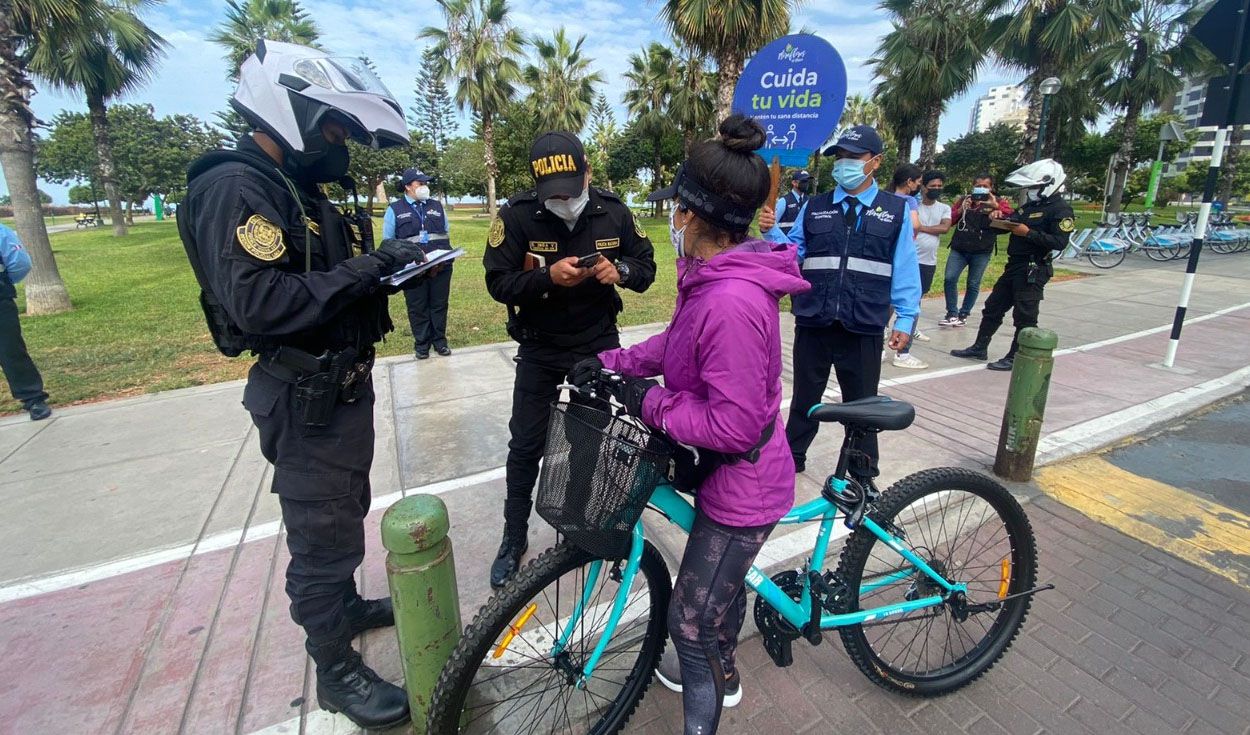 Miraflores: ciclistas y transentes son multados por incumplir cuarentena