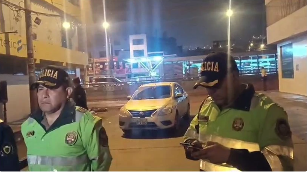 Policías frustraron secuestro de ciudadano asiático, tras una persecución y balacera en la avenida Túpac Amaru