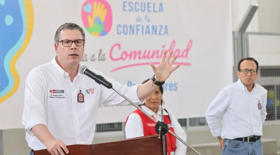 Ministro de Educación sobre baja aprobación de Dina Boluarte:
